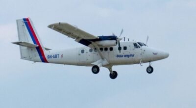 कोरोना परीक्षणका लागि नमूना लिन गएको नेपाल एयरलाइनसको जहाज नेपालगञ्ज विमानस्थलमा दुर्घटना