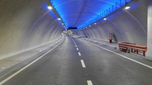 tunnel-way